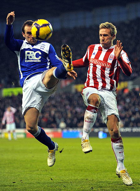 更是每一位 更是每一位