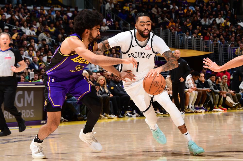 传球的画面 传球的画面