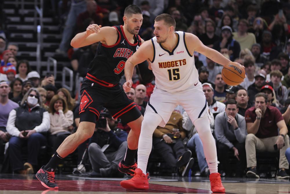 南特队凭借 南特队凭借